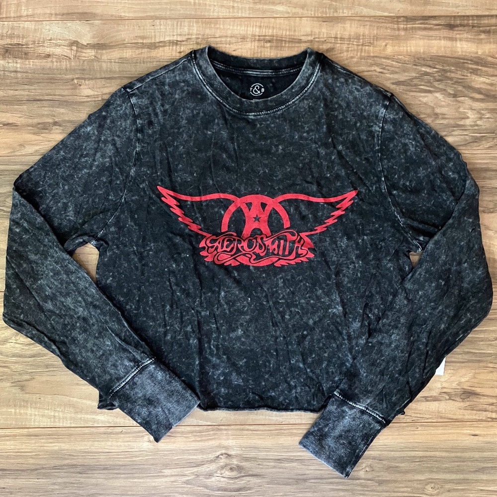 NWT - T&B Vintage Wash Aerosmith Long Sleeve Tee XXS